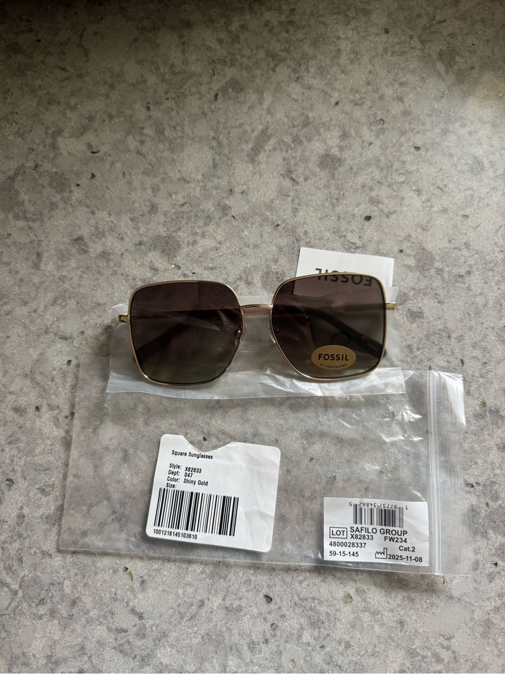 NEW Fossil Women's Gold Frame Square Sunglasses